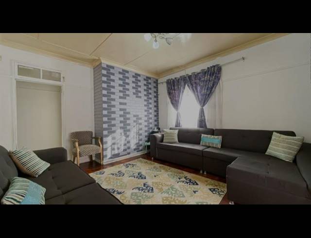 3 BEDROOM HOUSE FOR SALE IN CROSBY